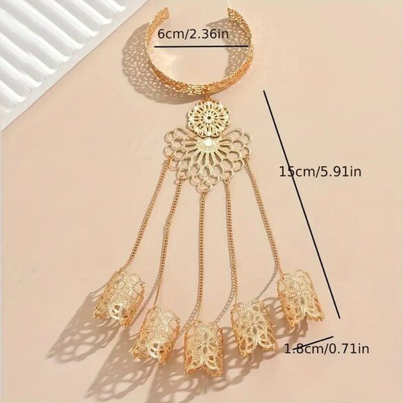 Boho-Chic Vintage Golden Hollow Floral Finger Bracelet - Picture 3 of 3